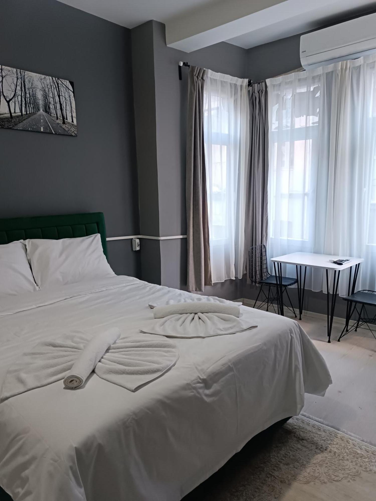 Taksim Street House Aparthotel Provincia di Provincia di Istanbul Esterno foto