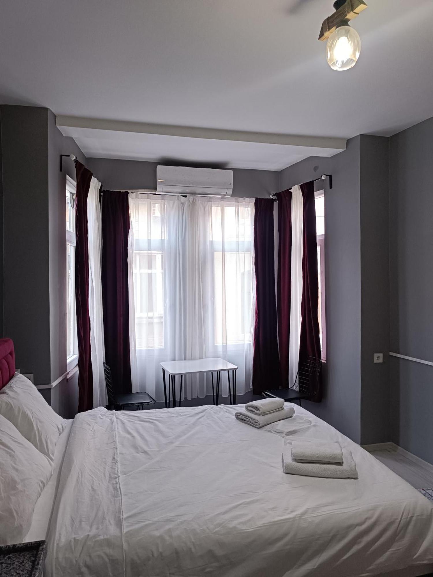 Taksim Street House Aparthotel Provincia di Provincia di Istanbul Esterno foto
