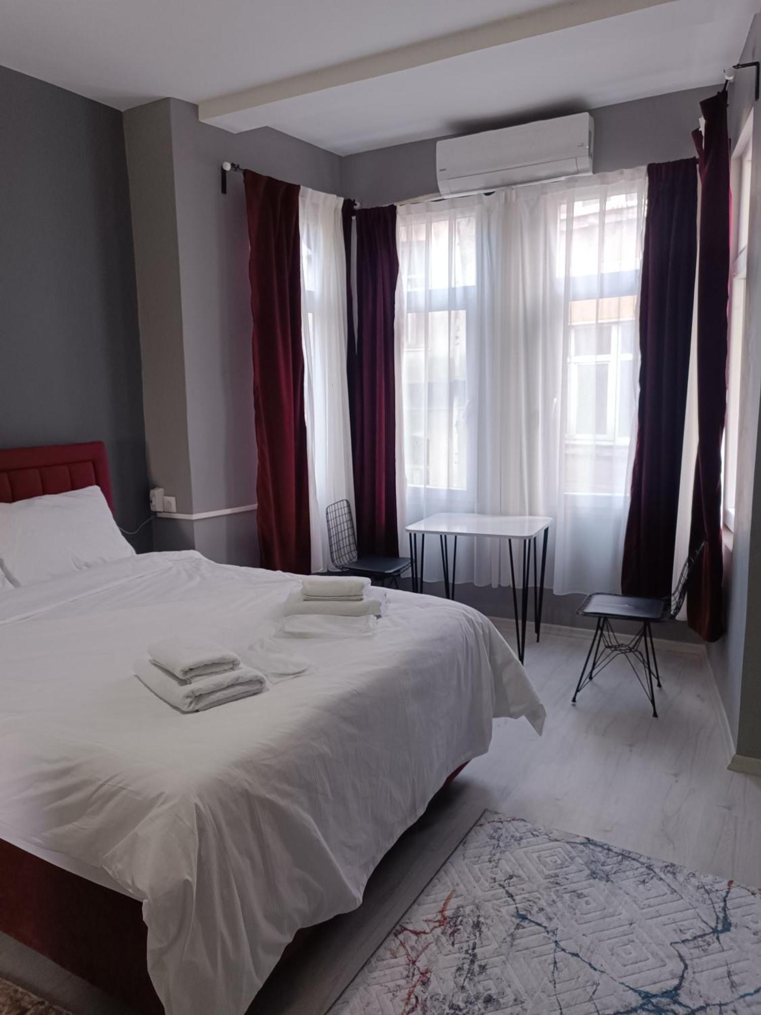 Taksim Street House Aparthotel Provincia di Provincia di Istanbul Esterno foto